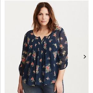 Floral Print Chiffon Pleated Blouse
